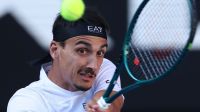 Algoz de João Fonseca, Sonego é eliminado no Australian Open