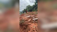 Deslizamento em Ipatinga (MG) deixa mortos e desaparecidos, afirma Bombeiros