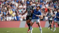 Estreante do Atlético-MG, Gabriel Menino se assusta com ritmo do clássico