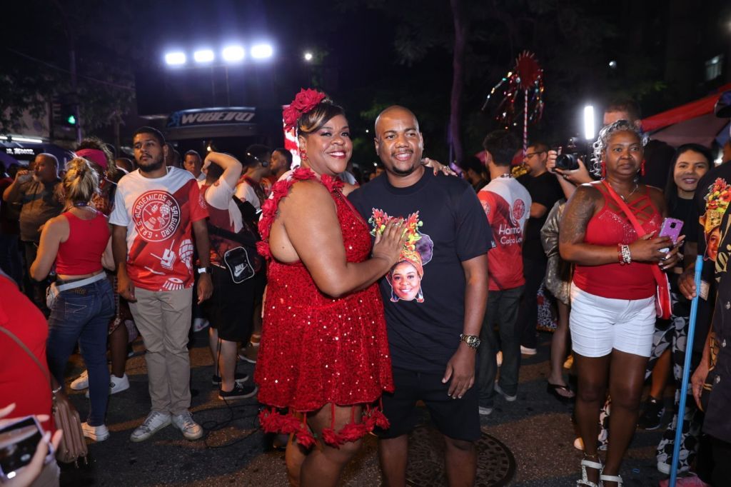 Cacau Protásio e Luan no ensaio do Salgueiro