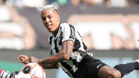 Sport faz proposta milionária por Carlos Alberto, atacante do Botafogo