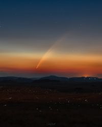 Veja fotos da passagem do cometa mais brilhante de 2025 pelo Brasil