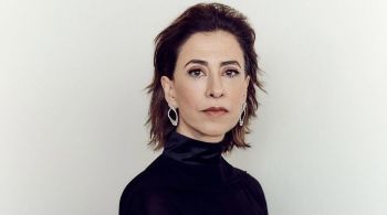 Atriz de "Ainda Estou Aqui" será homenageada no Festival Internacional de Cinema de Santa Barbara, na Califórnia, neste domingo (9)