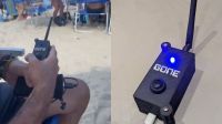 Turista cria dispositivo que silencia caixas de som em praia; veja