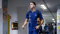 Em acordo com o Botafogo, Jair treina à parte no Santos; clubes negociam venda