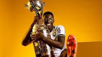 Jogador recebeu o prêmio Rei da América, realizado pelo jornal uruguaio El País