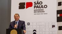 Moraes arquiva pedido do PSOL e não inclui Tarcísio em inquérito do golpe