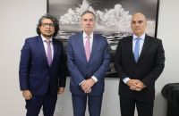 Relator da OEA conversa com Barroso e Moraes sobre 8/1 e bloqueio do X