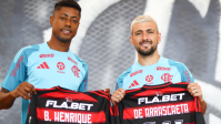 Arrascaeta e Bruno Henrique são homenageados no Flamengo