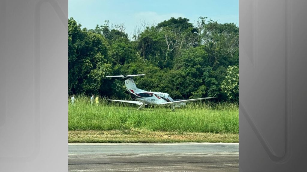 Avião de pequeno porte saiu da pista no aeroporto Campo de Marte, na zona norte de São Paulo