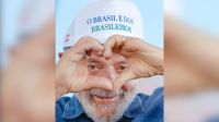 "O Brasil é dos brasileiros": Agora Lula utiliza o boné em foto de perfil