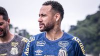 Neymar faz golaço em primeiro treino no Santos; veja