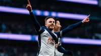 Tottenham vence Manchester United e respira na Premier League