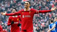 Alexander-Arnold desfalca Liverpool em semifinal contra o Tottenham