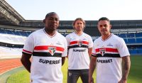 São Paulo lança nova camisa em homenagem ao tri mundial; veja valores