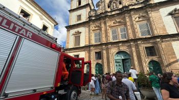 Basílica fica localizada no Pelourinho, na centro histórico de Salvador (BA); incidente deixou outras cinco pessoas feridas, de acordo com o Corpo de Bombeiros