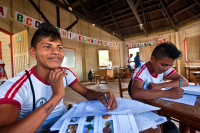 O que é a educação escolar indígena e quais os desafios no Brasil?