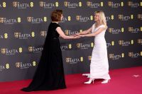 Bafta: famosos chegam no tapete vermelho da premiação; veja fotos