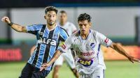 Nos pênaltis, Grêmio vence São Raimundo e se classifica na Copa do Brasil