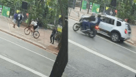 Novo vídeo mostra ciclista morto sendo perseguido por motoqueiros em SP