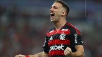 Com confusão no fim, Flamengo vence Botafogo e volta à liderança do Carioca