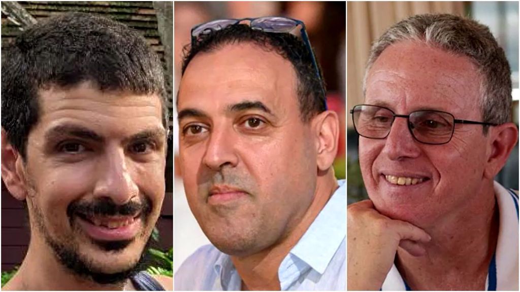 Or Levy, Eli Sharabi e Ohad Ben Ami, reféns do Hamas que devem ser libertados no dia 8 de fevereiro