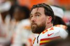 Travis Kelce desabafa sobre futuro após derrota no Super Bowl