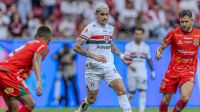 Em jogo histórico, Velo Clube arranca empate com São Paulo no Paulista