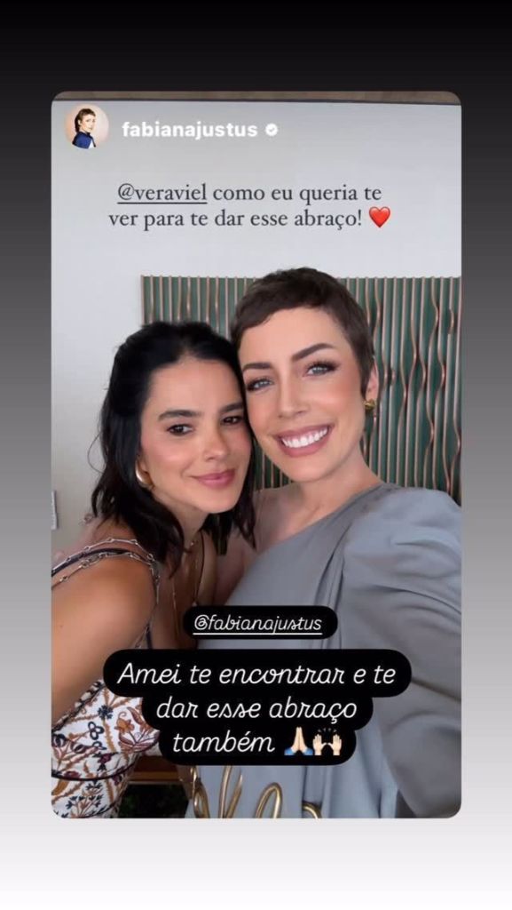 Vera Viel e Fabiana Justus celebram encontro