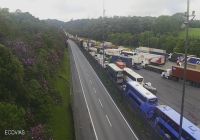 SP: Pista norte da Rodovia Anchieta é liberada após queda de passarela