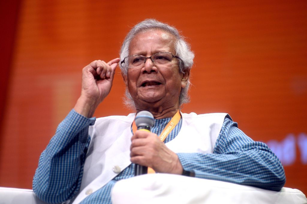 O vencedor do prêmio Nobel da Paz Muhammad Yunus em evento em Trento, na Itália