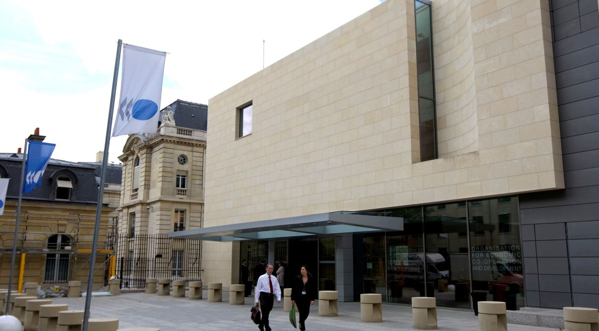 Sede da OCDE em Paris: Ribeiro pretende apresentar um relatório em 16 de maio