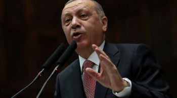 Parlamentares da oposição ao presidente Tayyip Erdogan, países europeus e ativistas de direitos de mídia pediram que o projeto fosse desfeito