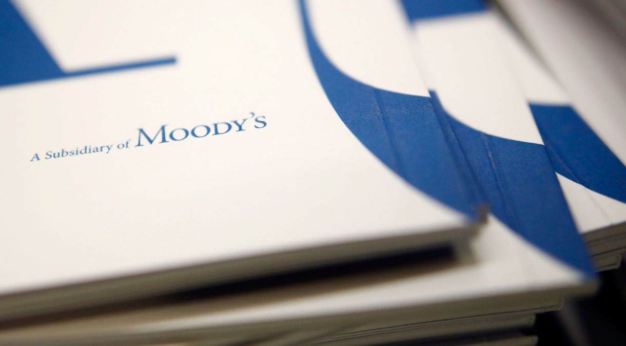 Em novas simulações econômicas, a Moody's estima que mesmo uma breve violação do limite da dívida mataria quase um milhão de empregos e levaria a economia a uma recessão “leve”