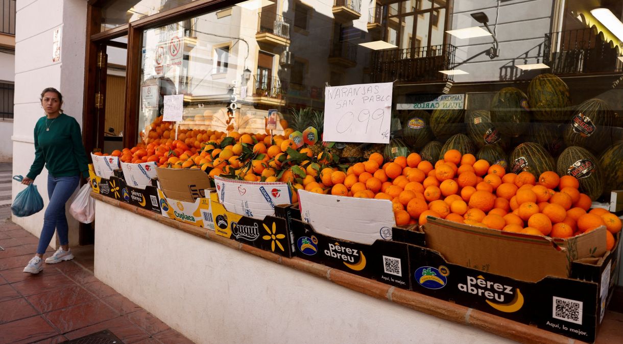 Mercado em Ronda, Espanha: preços ao produtor são uma indicação precoce das tendências da inflação ao consumidor