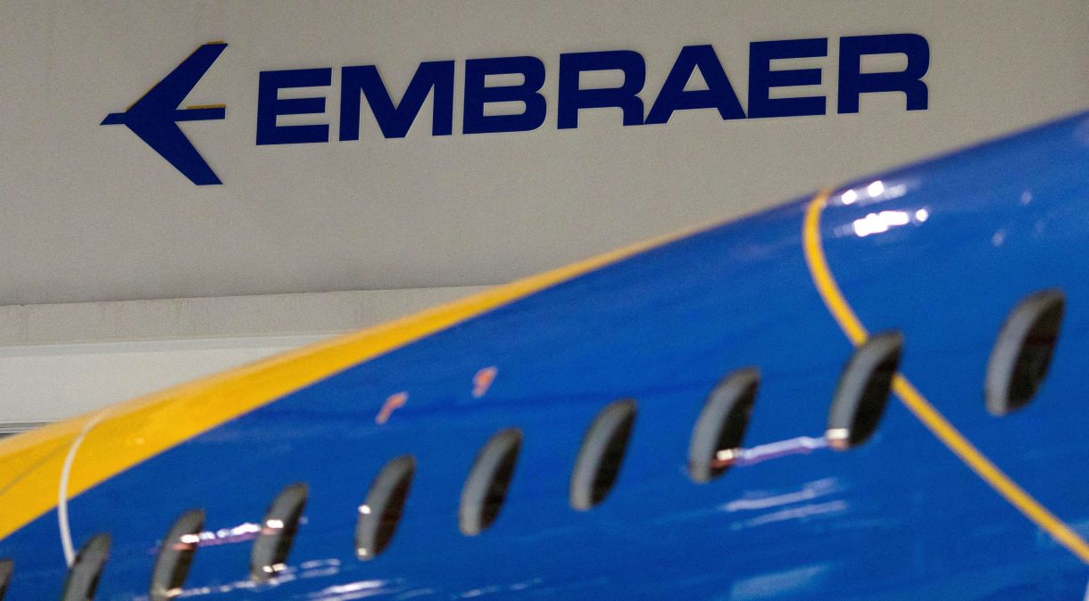 Embraer reafirmou estimativas para 2024, que incluem entregas de 72 a 80 aviões comerciais e 125 a 135 jatos executivos