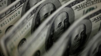 Entre 1º de janeiro e o dia 19 de junho, o dólar para venda registrava queda de 8,38%; no mesmo período de 2016 o recuo foi de 17,8%