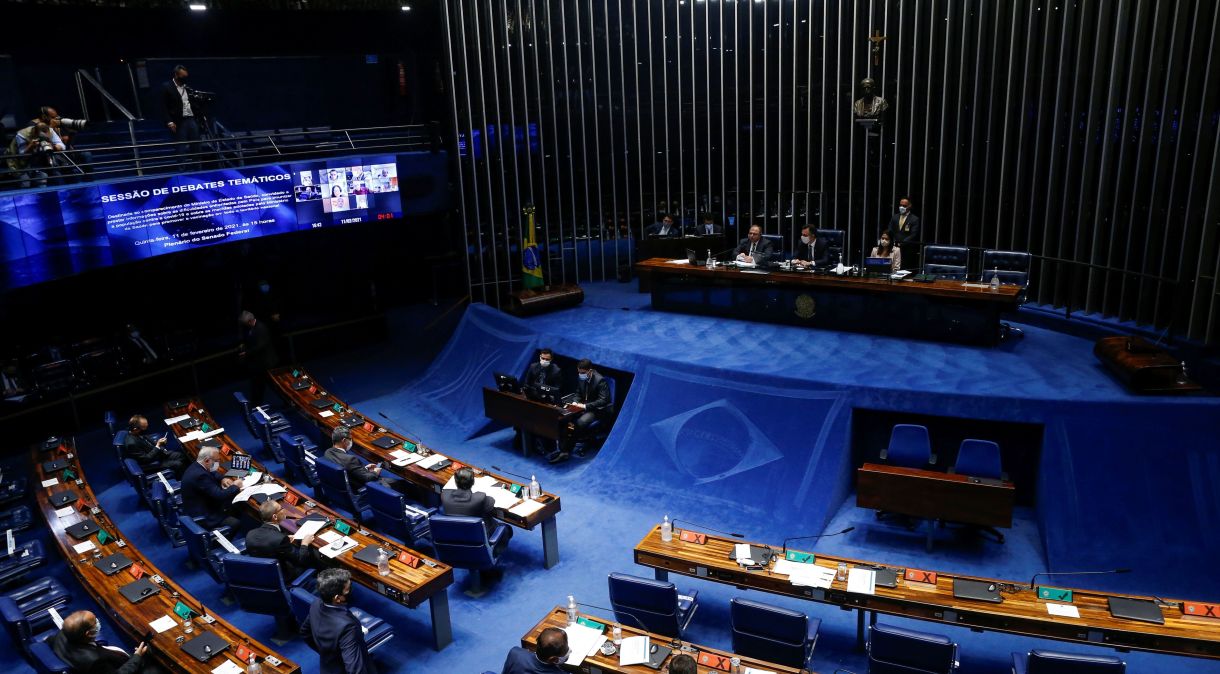 Os 27 governadores também serão convidados para uma sessão no plenário do Senado para que façam as contribuições e tirem dúvidas sobre o relatório de Braga antes da votação