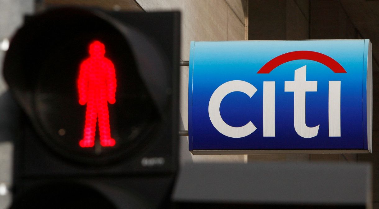 CEO do Citigroup chama atenção para inflação dos serviços, aumento da dívida, abrandamento do crescimento global e conflitos
