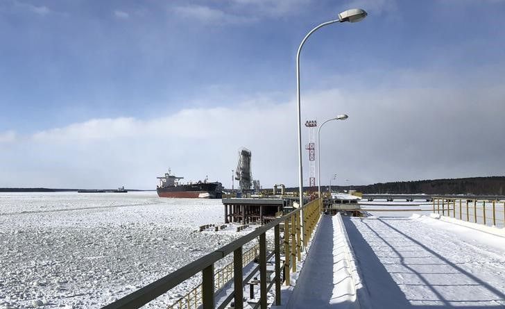 Instalações de exportação energética do porto do Mar Báltico de Primorsk, Rússia