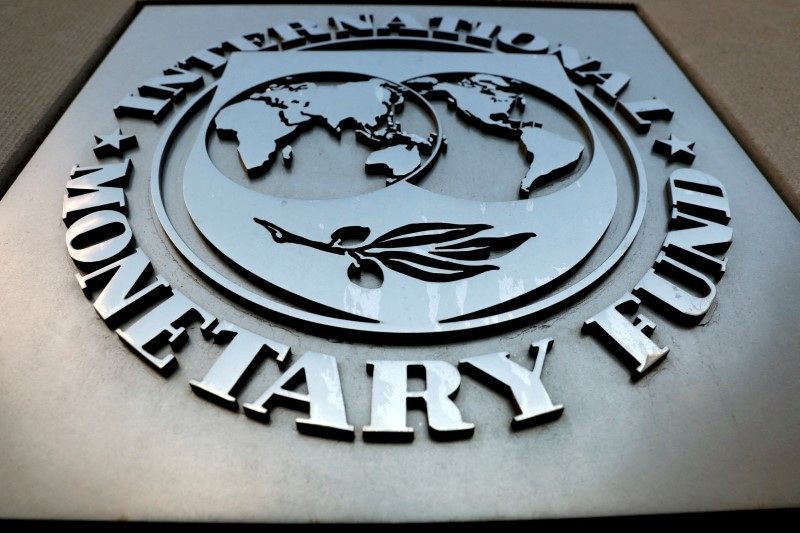 Logo do FMI na sede da entidade