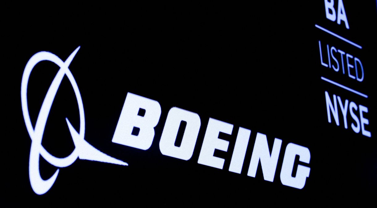 Logo da Boeing na NYSE em Nova York, EUA