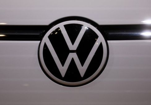 Volkswagen dá férias coletivas a funcionários de 3 fábricas em meio a chuvas no RS