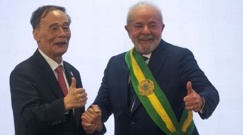 "A China é nosso maior parceiro comercial e podemos ampliar ainda mais as relações entre nossos países", disse o presidente do Brasil