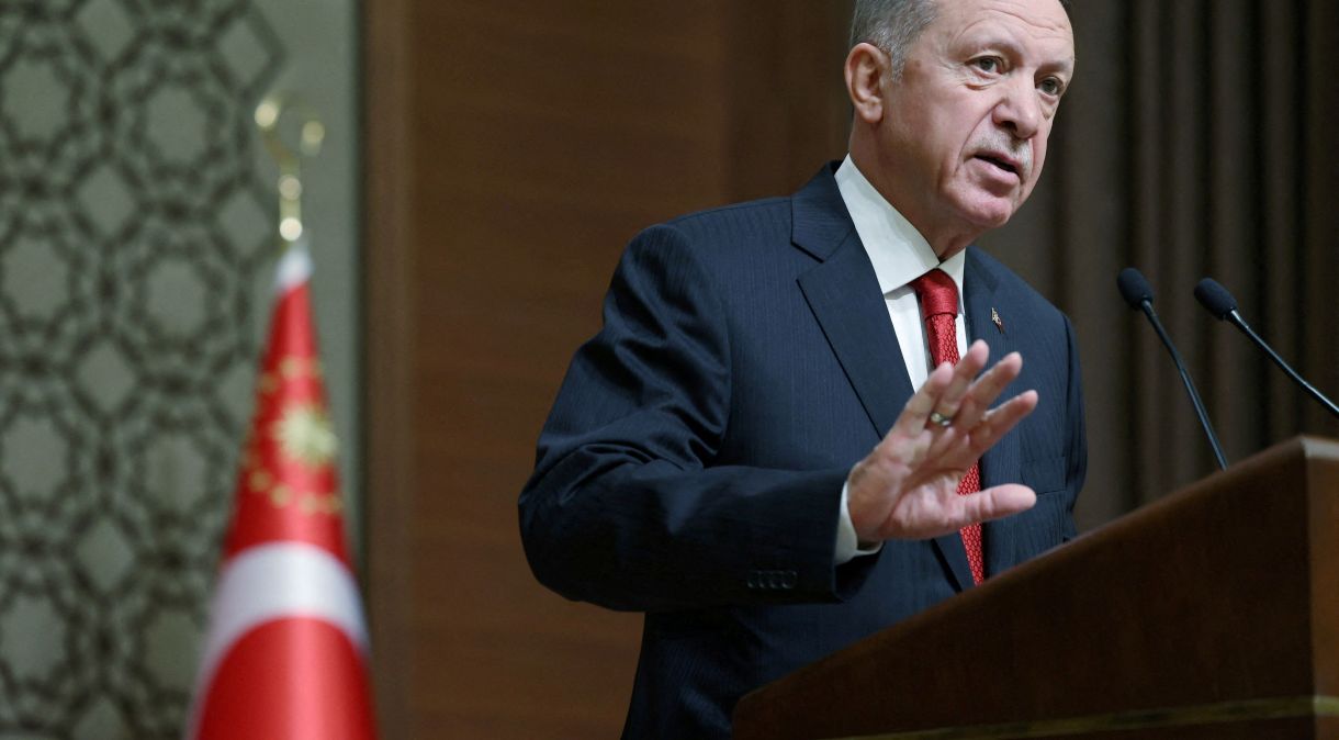 Presidente turco, Tayyip Erdogan, falou à imprensa sobre reconstruir Gaza