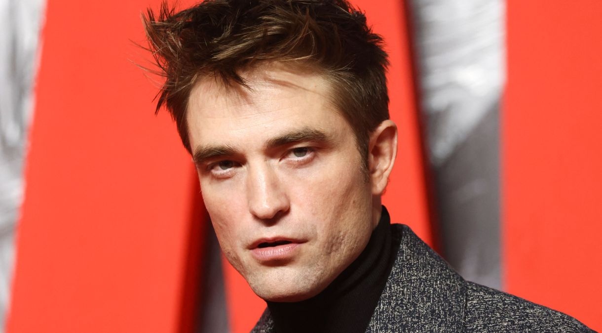 Robert Pattinson no tapete vermelho de "The Batman" em Londres