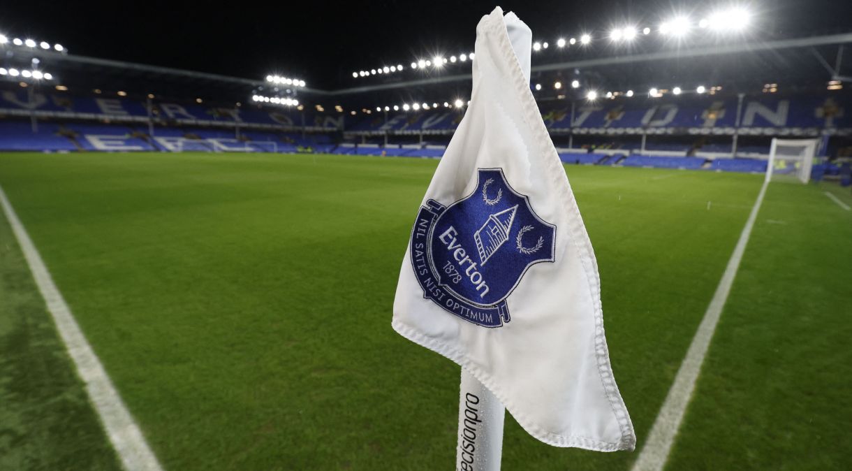 Em novembro de 2023, Everton perdeu 10 pontos na tabela do Campeonato Inglês como punição