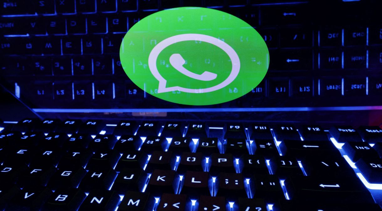 Foto ilustrativa com o logotipo do Whatsapp