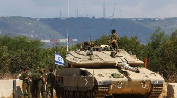 Artefatos caíram em áreas abertas e não foram relatados danos ou feridos, segundo as FDI (Forças de Defesa de Israel)