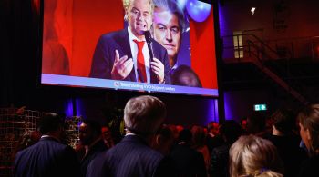 Populista de extrema direita, Geert Wilders do PVV, venceu as eleições com resultado que surpreendeu a Europa; Wilders busca formar governo e pode ser novo primeiro-ministro do país